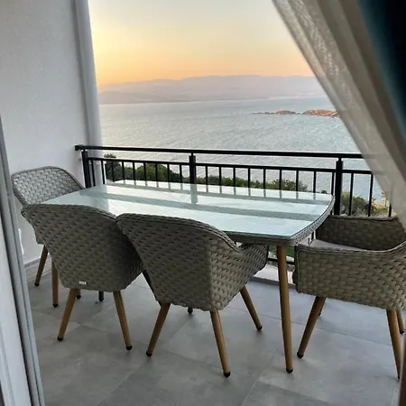 아파트 Front Bogazici